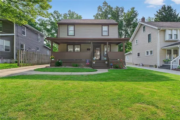 1745 14th ST, Cuyahoga Falls, OH 44223