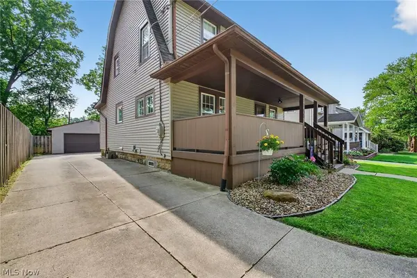 1745 14th ST, Cuyahoga Falls, OH 44223