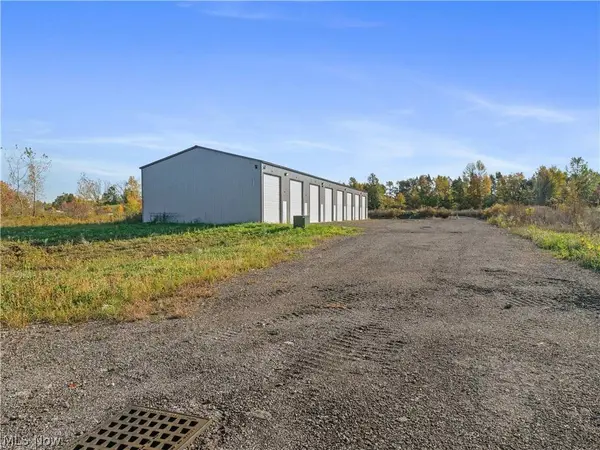 12209 Eaton Commerce Pkwy, Columbia Station, OH 44028