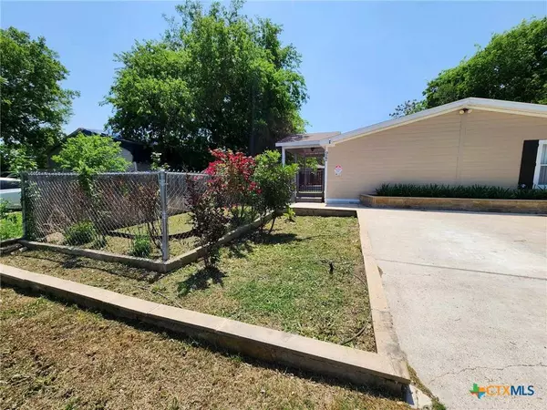 922 Ashwood DR, Harker Heights, TX 76548