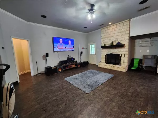 2006 Indian Camp TRL, Copperas Cove, TX 76522