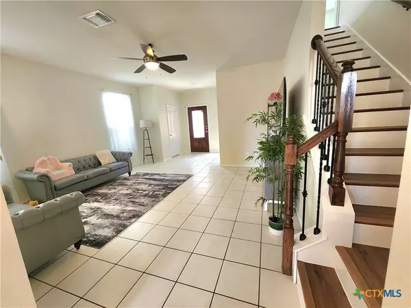 320 Tordesillas DR, Georgetown, TX 78626