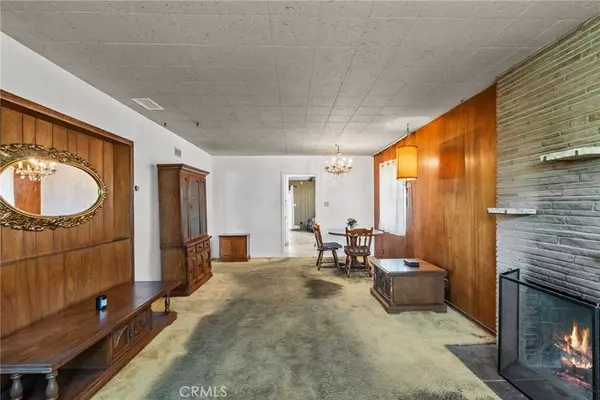 601 N Morris AVE, West Covina, CA 91790