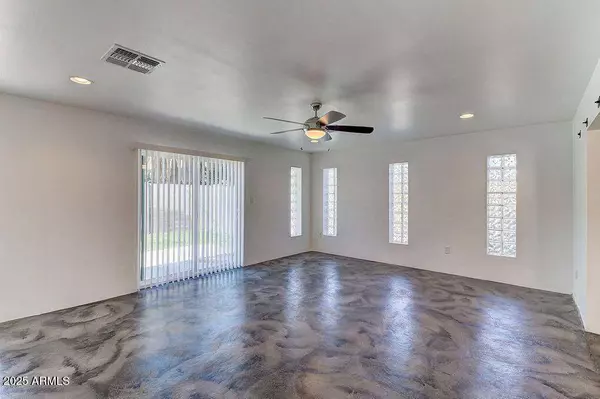 8338 E GRANADA Road, Scottsdale, AZ 85257