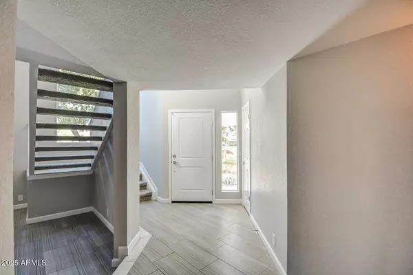 4834 E HILLERY Drive, Scottsdale, AZ 85254