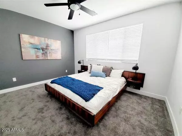 3900 N 30TH Street #2, Phoenix, AZ 85016