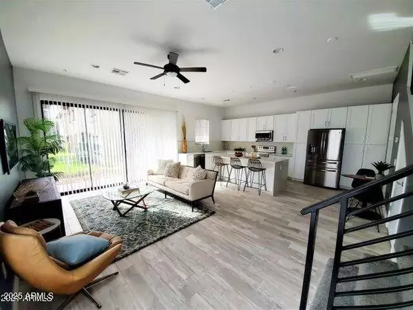 3900 N 30TH Street #2, Phoenix, AZ 85016