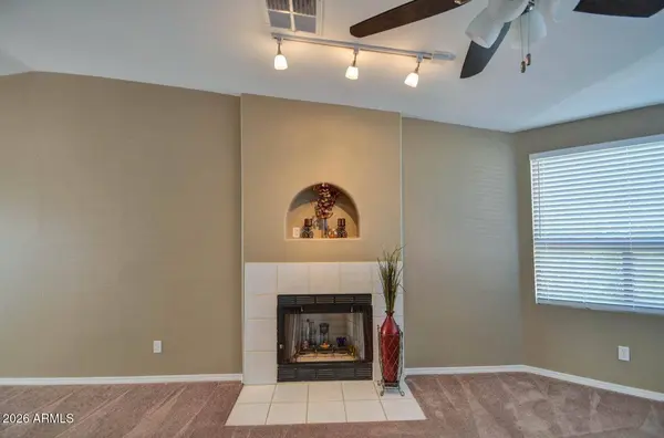 3022 N 34th Place, Phoenix, AZ 85018