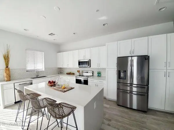 3900 N 30th Street #Ste 2, Phoenix, AZ 85016