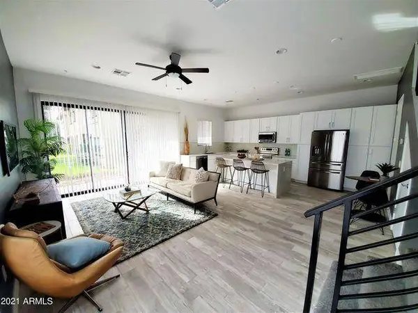 3900 N 30th Street #Ste 2, Phoenix, AZ 85016