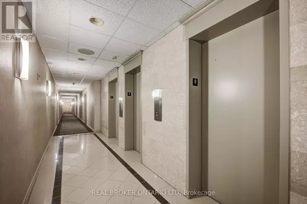 45 Pond Mills RD #803, London South (south J), ON N5Z4W5