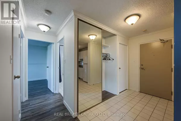 45 Pond Mills RD #803, London South (south J), ON N5Z4W5