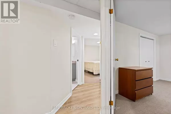 13 Thornton ST #2, Welland (dain City), ON L3B3A2