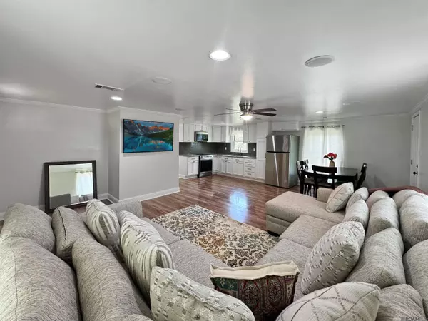 9217 Breeden Dr, Baton Rouge, LA 70811