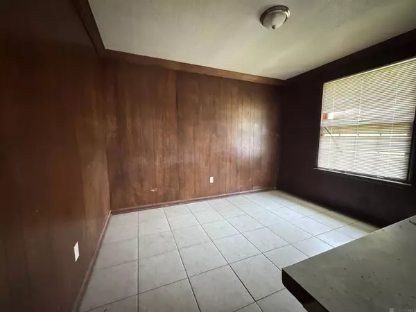 1645 Chestnut St, Baton Rouge, LA 70802