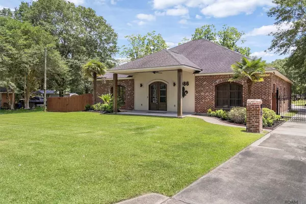 1086 Myrtle St, Baker, LA 70714