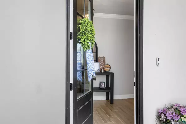 6336 Soaring Dr, Gonzales, LA 70737