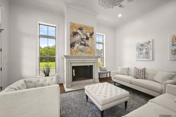 8638 Greenbrier Cove Rd, Baton Rouge, LA 70817