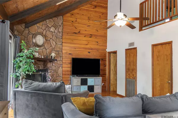 6825 Kleinpeter Rd, Baton Rouge, LA 70811