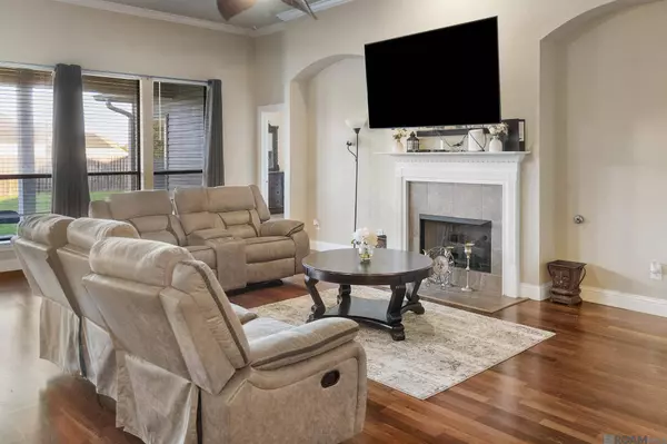 41220 Colonial Dr, Sorrento, LA 70778