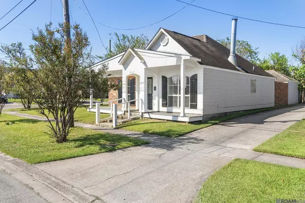 907 Woodvine Dr, Baton Rouge, LA 70806