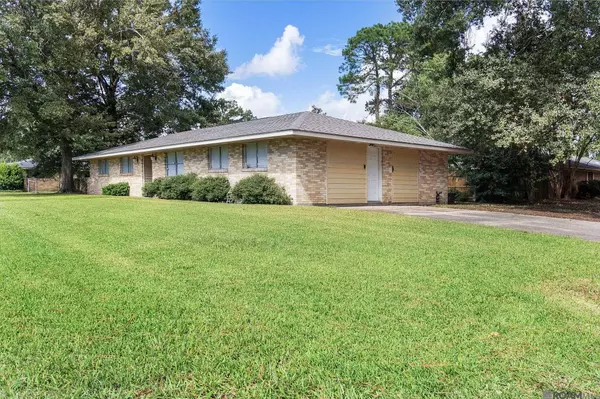 9587 Chanadia Dr, Baton Rouge, LA 70810