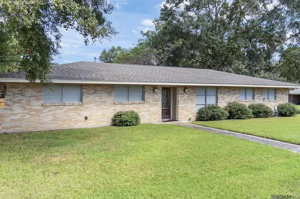 9587 Chanadia Dr, Baton Rouge, LA 70810