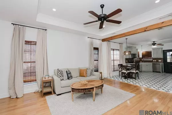 40489 Cross Creek Ave, Gonzales, LA 70737