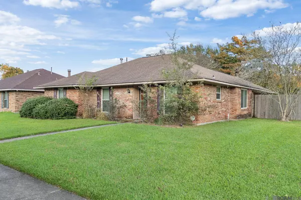 3516 Sterling Dr, Baton Rouge, LA 70814