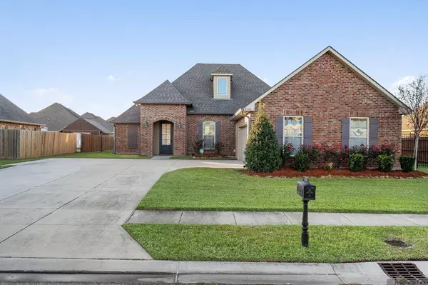 6532 Union Dr, Addis, LA 70710