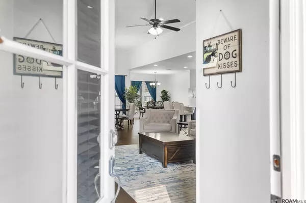 43306 Pond View Dr, Prairieville, LA 70769