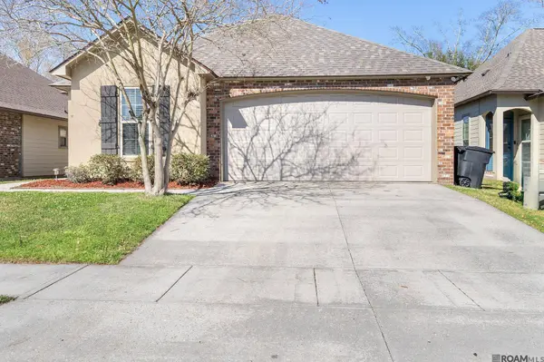 15127 Beautyberry Ave, Baton Rouge, LA 70817