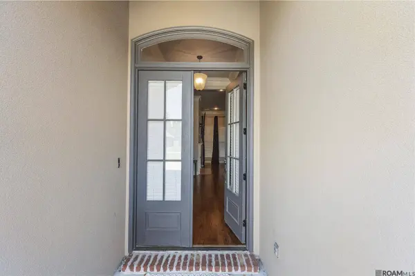 18032 River Landing Dr, Prairieville, LA 70769