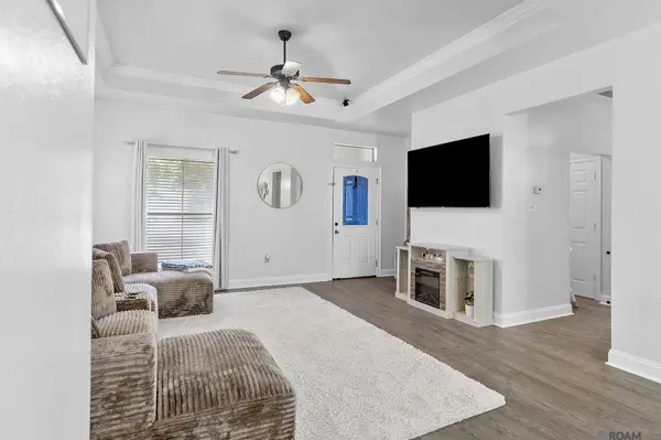 40535 Cross Ridge Ave, Gonzales, LA 70737