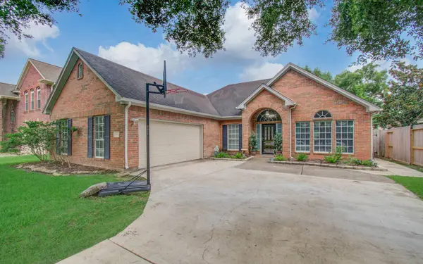 3631 Sunset Meadows DR, Pearland, TX 77581