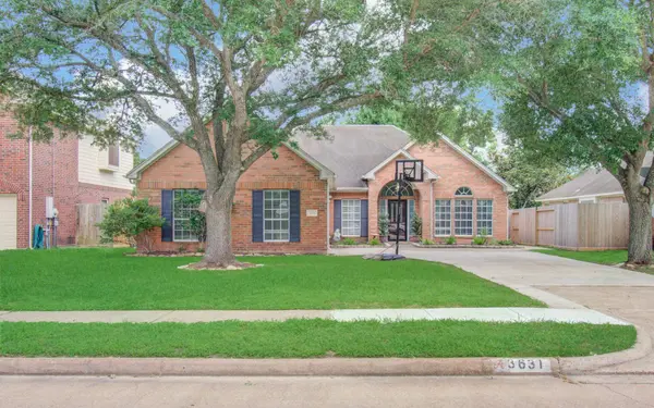 3631 Sunset Meadows DR, Pearland, TX 77581