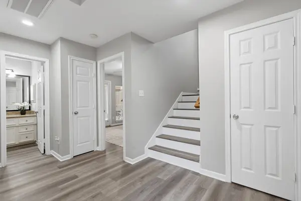 832 Cohn ST, Houston, TX 77007