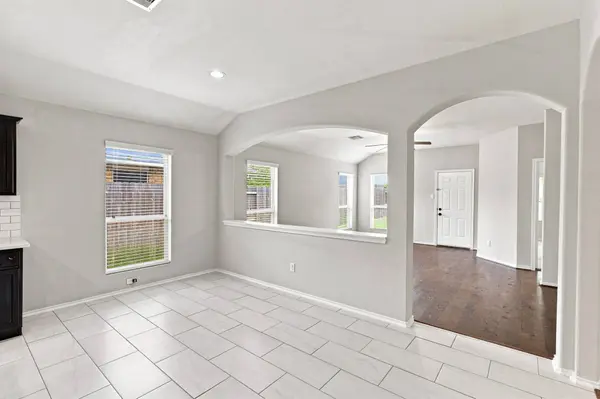 2913 Landing Edge LN, League City, TX 77539