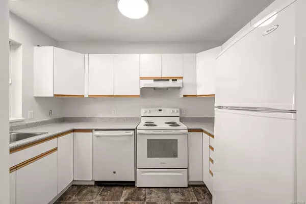 2625 Muir Rd #12, Courtenay, BC V9N 8Z4