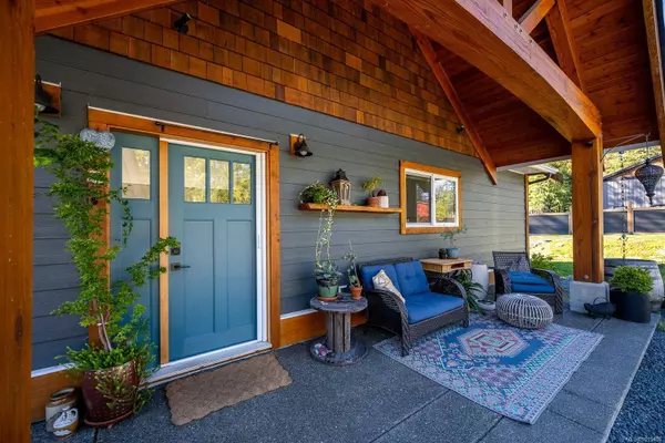 2675 Merville Rd, Merville, BC V0R 2M0