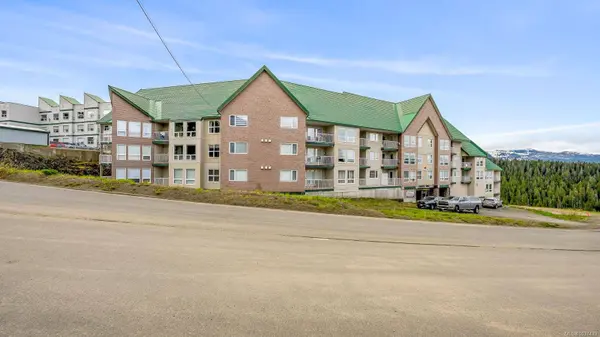 1201 Henry Rd #502, Courtenay, BC V9N 7P2