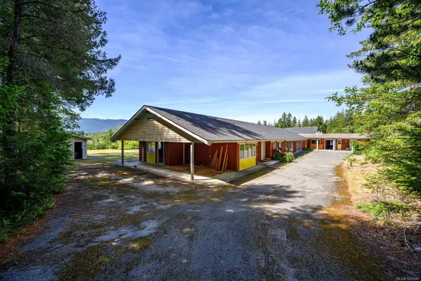2300 Fowler Rd, Qualicum Beach, BC V9K 2A5