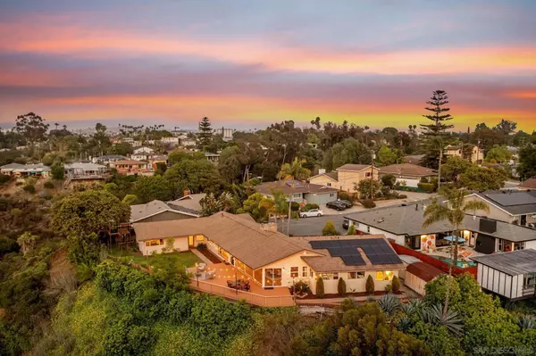 4866 Barbarossa Pl, San Diego, CA 92115