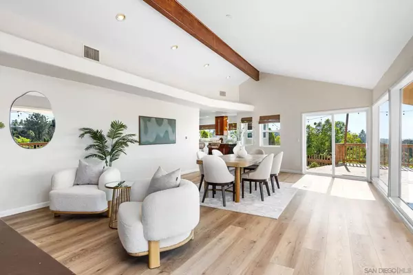 4866 Barbarossa Pl, San Diego, CA 92115