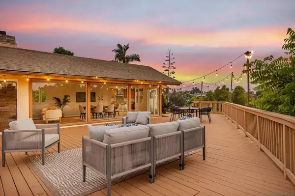 4866 Barbarossa Pl, San Diego, CA 92115