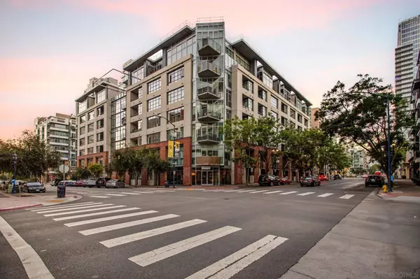 1050 Island #609, San Diego, CA 92101