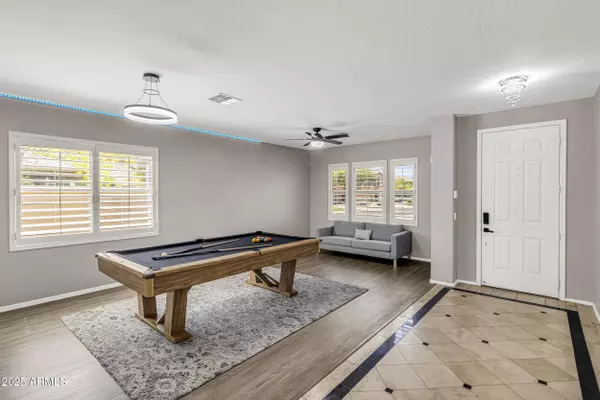 8813 S 13TH Place, Phoenix, AZ 85042