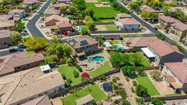 8813 S 13TH Place, Phoenix, AZ 85042