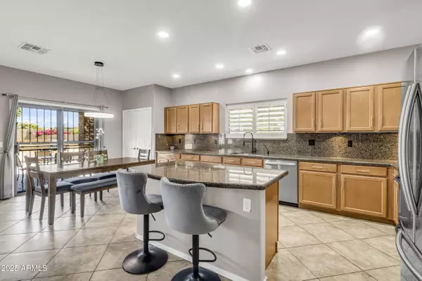 8813 S 13TH Place, Phoenix, AZ 85042