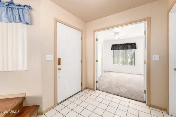 5072 W FAIRVIEW Street, Chandler, AZ 85226